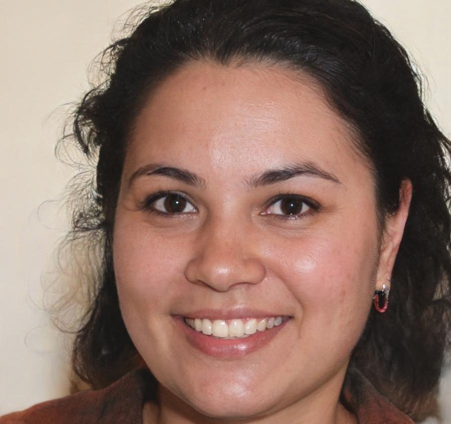 Katrijn Verbeke financial analyst